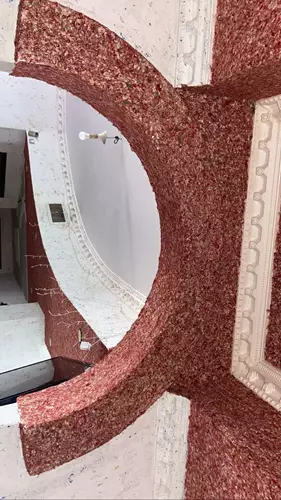 עבודת חיפוי קירות